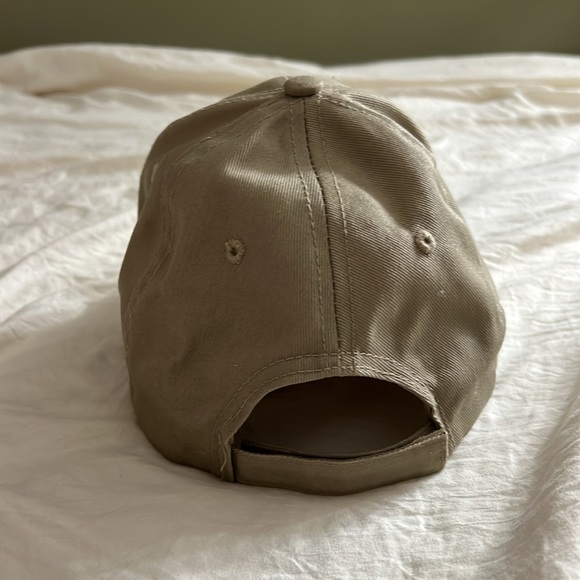 Jiffy-Tite Tan Baseball Cap - Picture 3 of 6